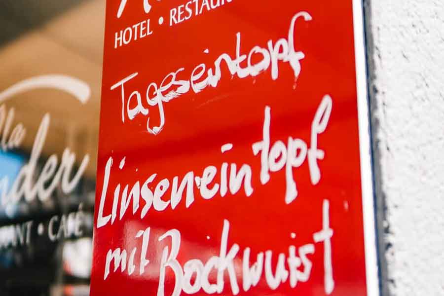 Tageseinopf Mittagstisch im Restaurant Neander