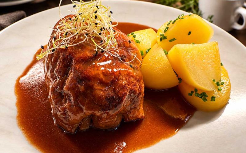 Kohlroulade im Restaurant Neander